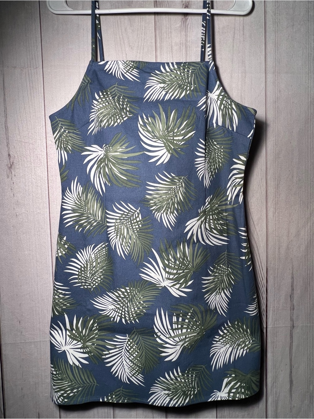 Urban Outfitters Navy Palm-Print Spaghetti Strap Camisole New Size Medium